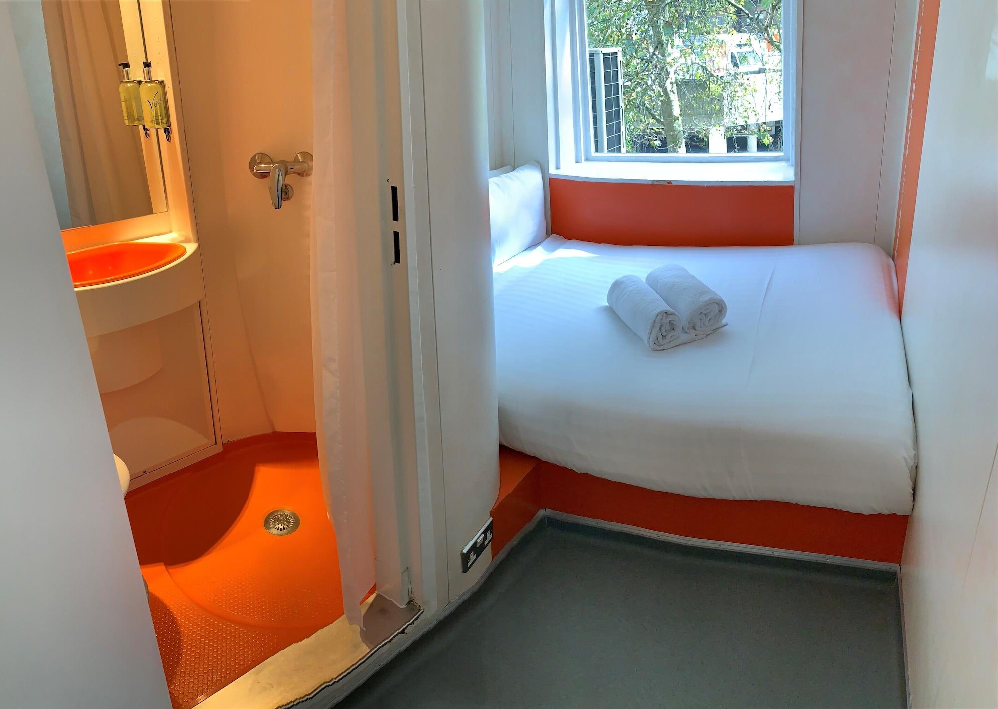 Easyhotel South Kensington Londra Exterior foto
