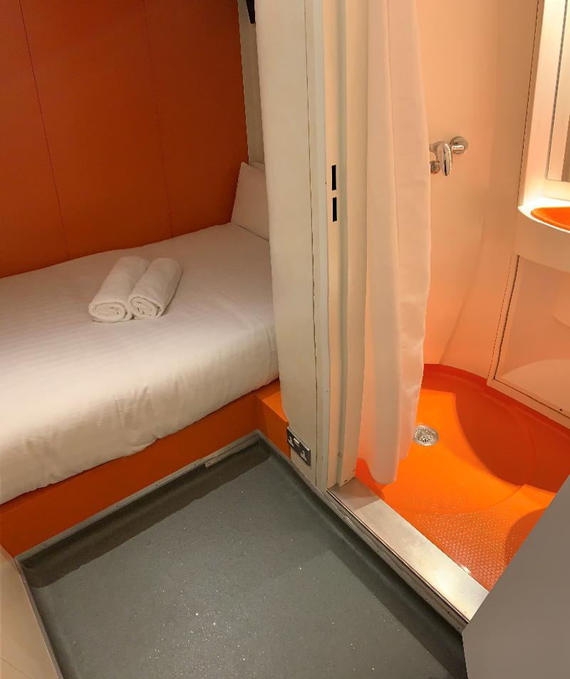 Easyhotel South Kensington Londra Exterior foto